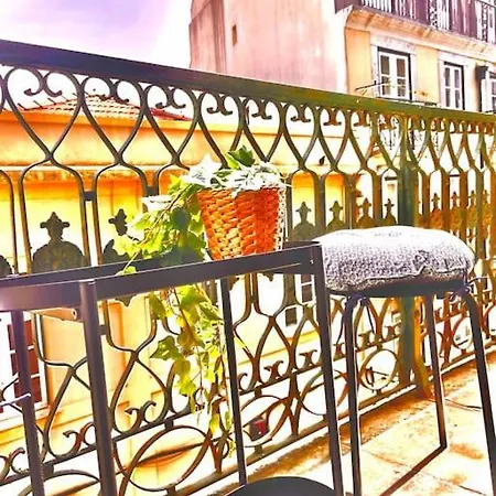 Charming Flat In Chiado-lisbon Apartamento Lisboa