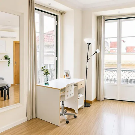 Appartamento Charming Flat In Chiado-lisbon *